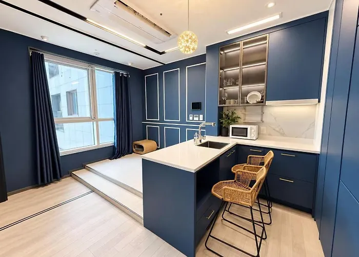 Nampo Premier Aparthotel 3*